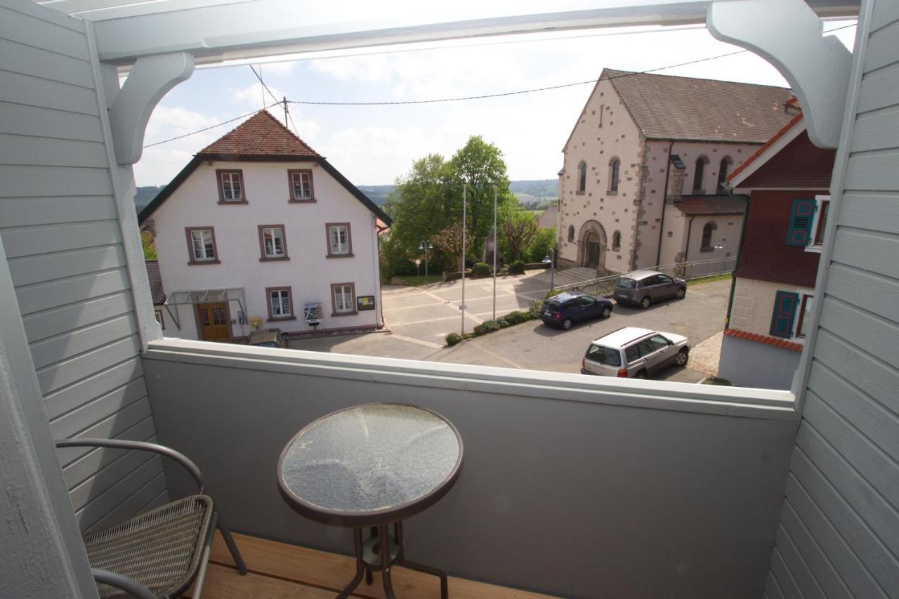 Landgasthof Alpenblick An Der Wutachschlucht Suedschwarzwald Loffingen Bagian luar foto