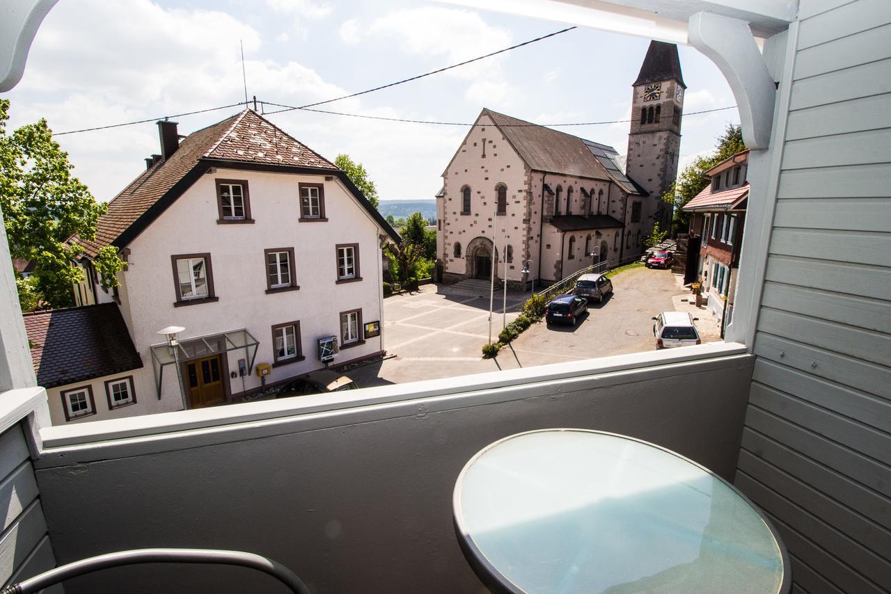 Landgasthof Alpenblick An Der Wutachschlucht Suedschwarzwald Loffingen Bagian luar foto